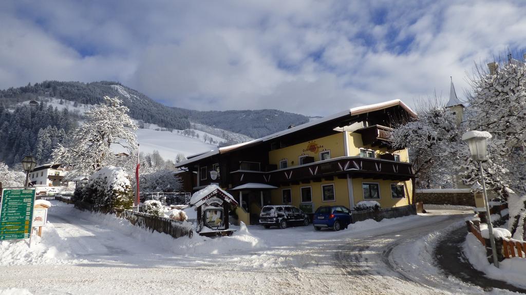 Hotel Dorfgasthof Schloesslstube Stuhlfelden ภายนอก รูปภาพ